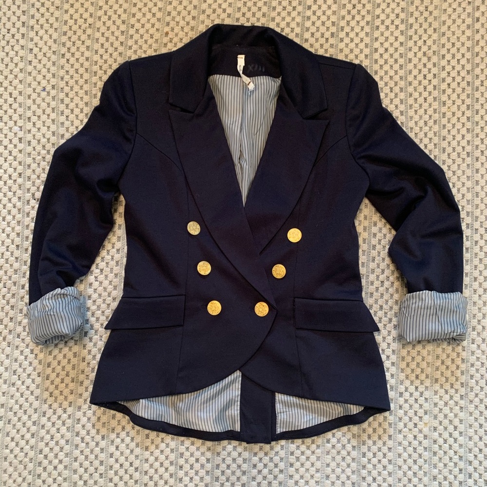 Willow & Clay nautical blazer gold button size XS - Picture 2 of 7
